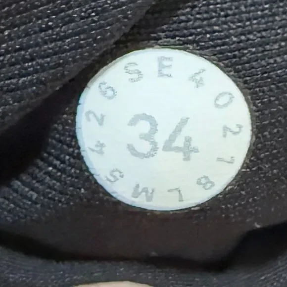 Men Lululemon ABC Pant Classic *14.25" Hemmed in Black Size 34 - Picture 10 of 10